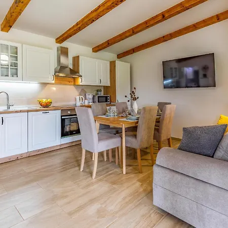 1 Bedroom Pet Friendly In
