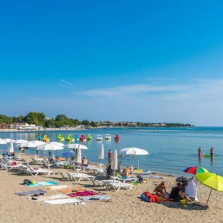 Дом отдыха In With Wifi *