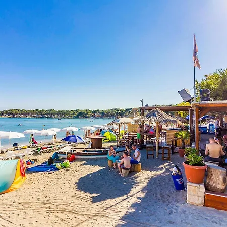 In With Wifi Дом отдыха *